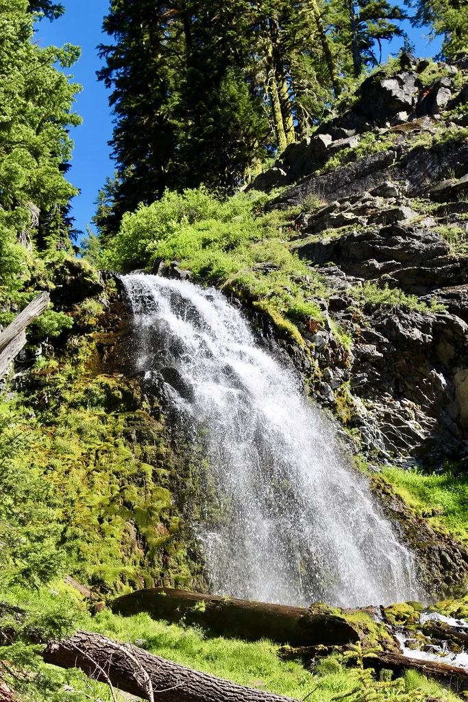 Closer look of Plikni Falls