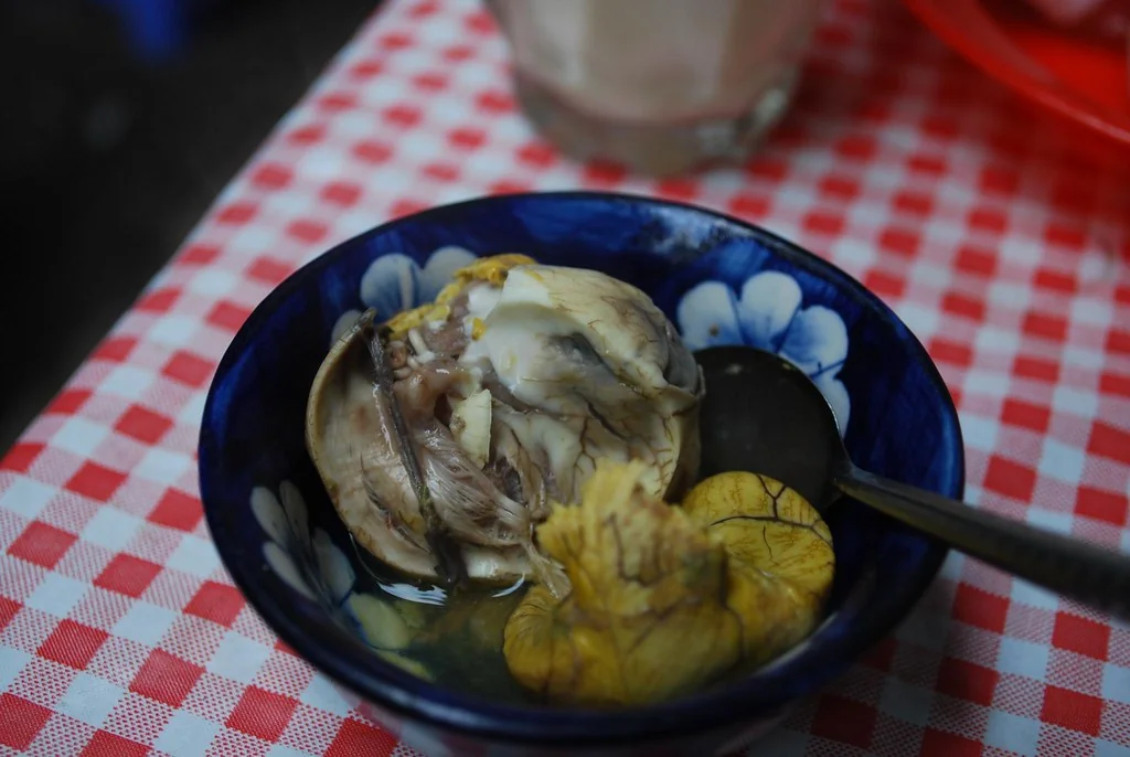 Duck embryo and yolk Trứng Vịt Lộn on Pho Ta Hien VND5000